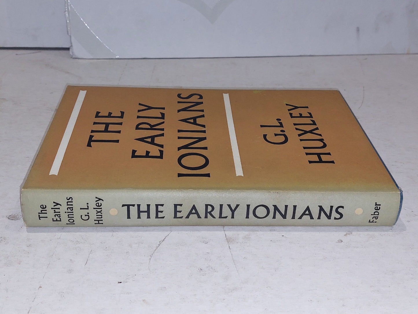 The early ionians by G. L. Huxley 1st HB FABER & FABER 19661