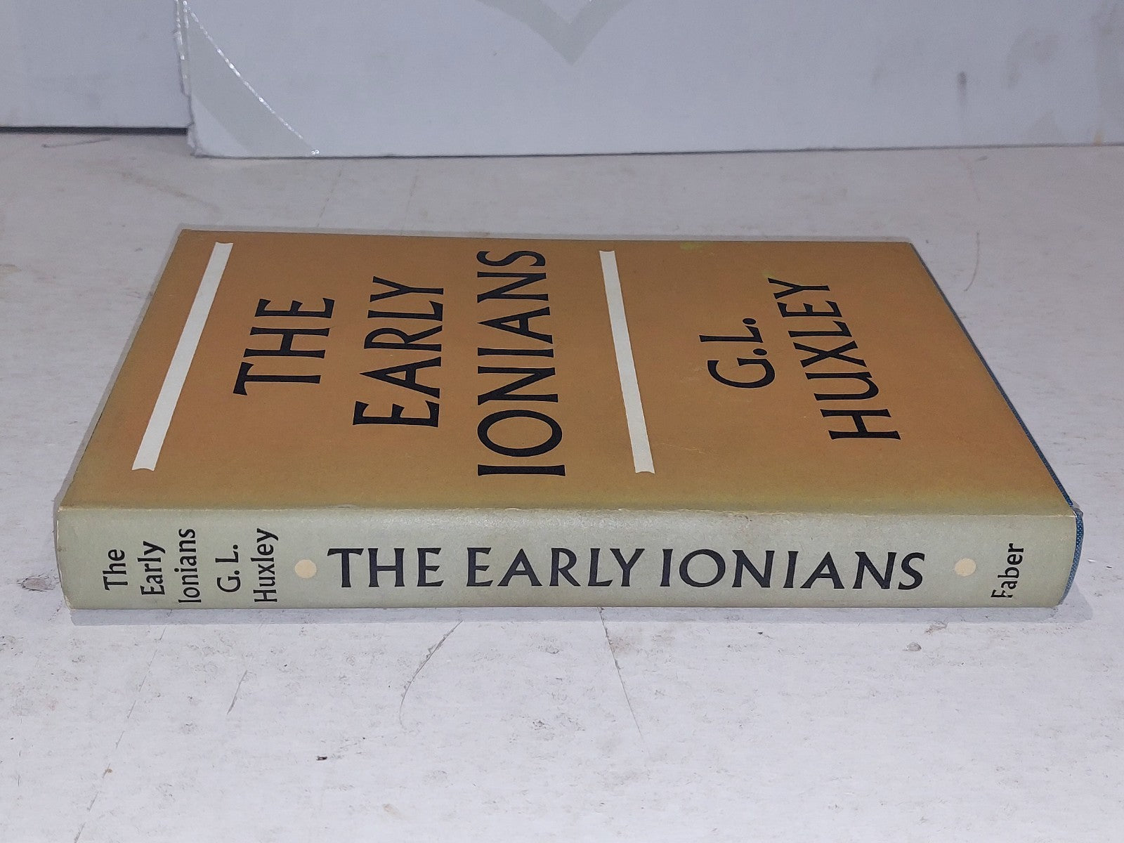 The early ionians by G. L. Huxley 1st HB FABER & FABER 19661