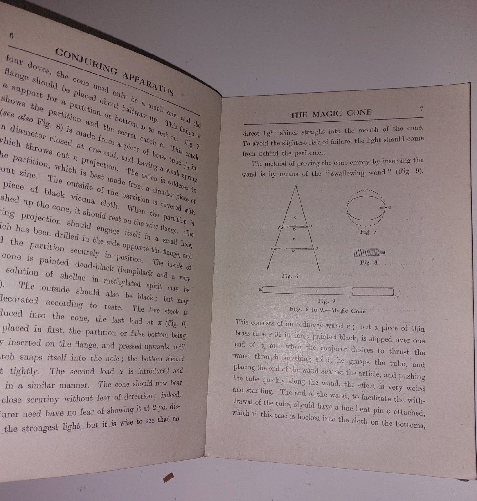 Conjuring Apparatus UpToDate. cassell and Company Ltd magic Work Handbook 19197
