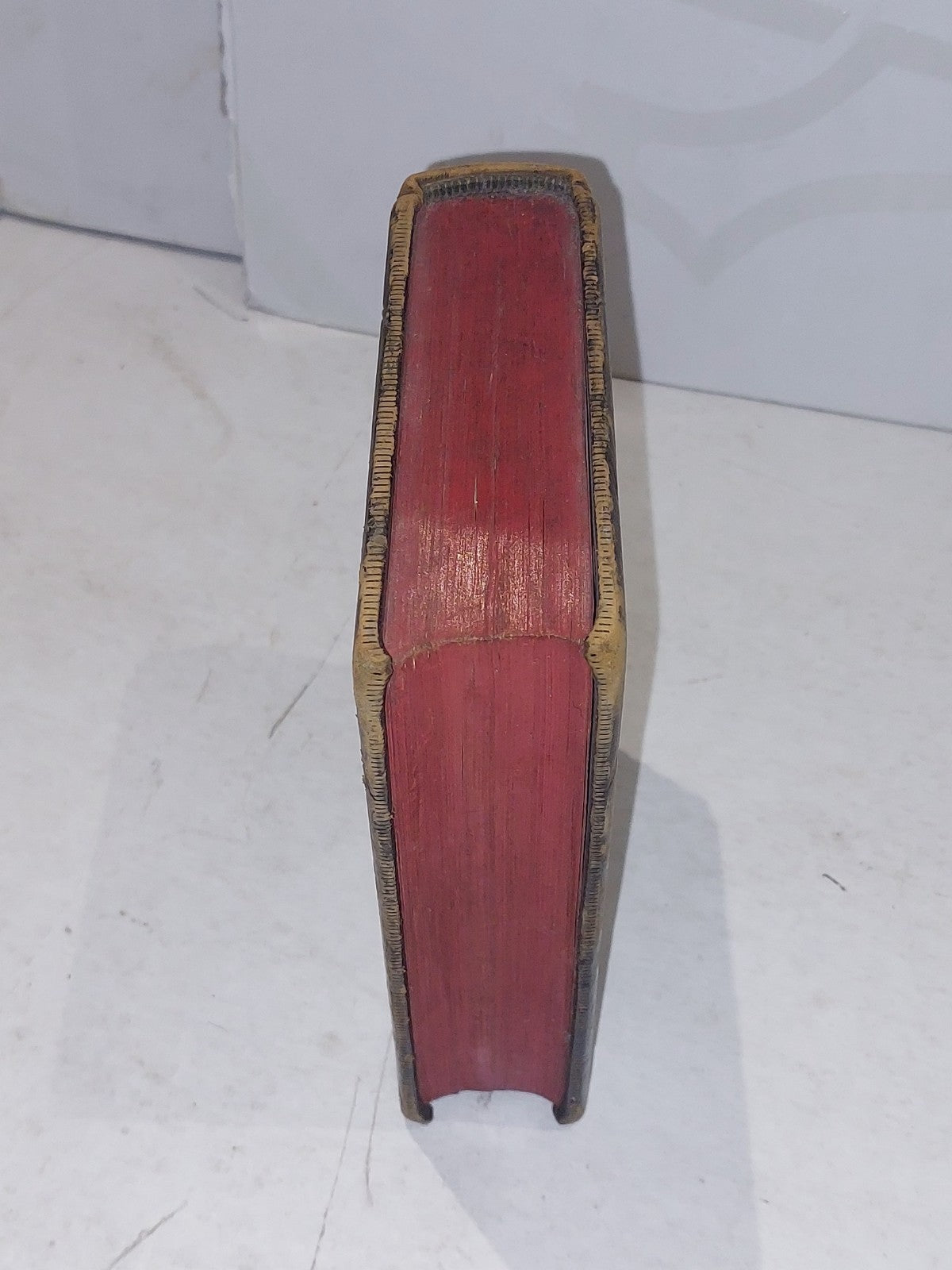 Thomas Ingoldsby, The Ingoldsby Legends. 1858 Leather Bound, Richard Bentley.1