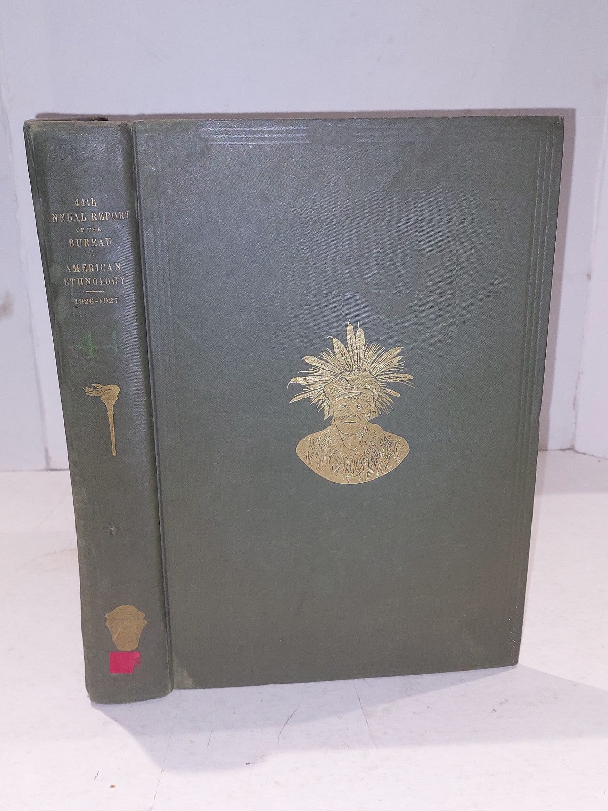 BUREAU OF AMERICAN ETHNOLOGY 44th Annual report of the Bureau 1926 - 27 0