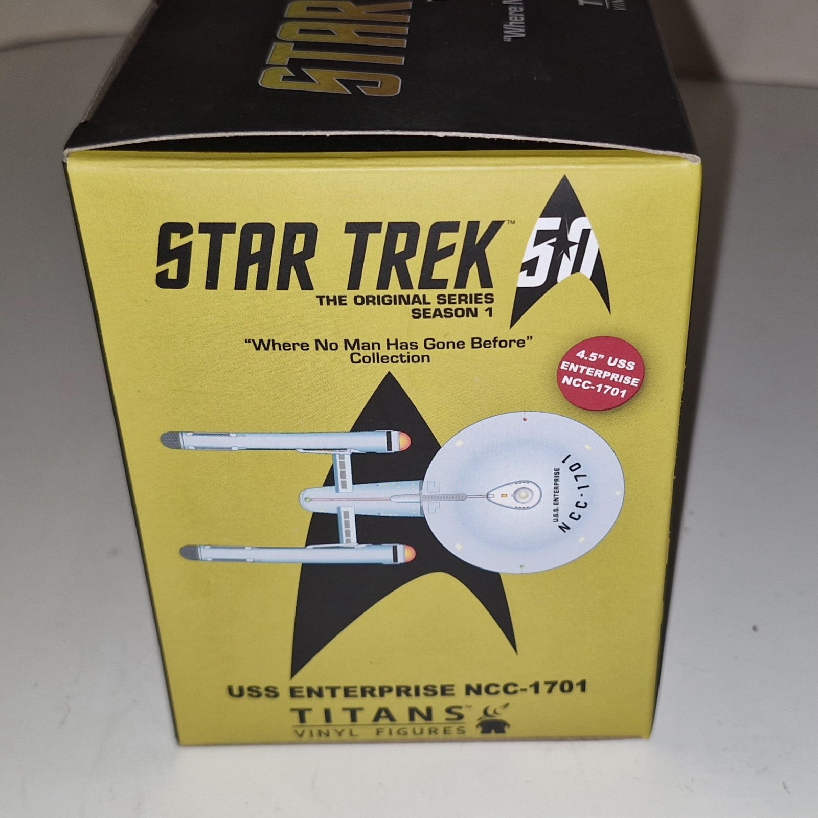 Star Trek The Original Series, USS Enterprise, Titans Vinyl Figure. NCC-1701 3