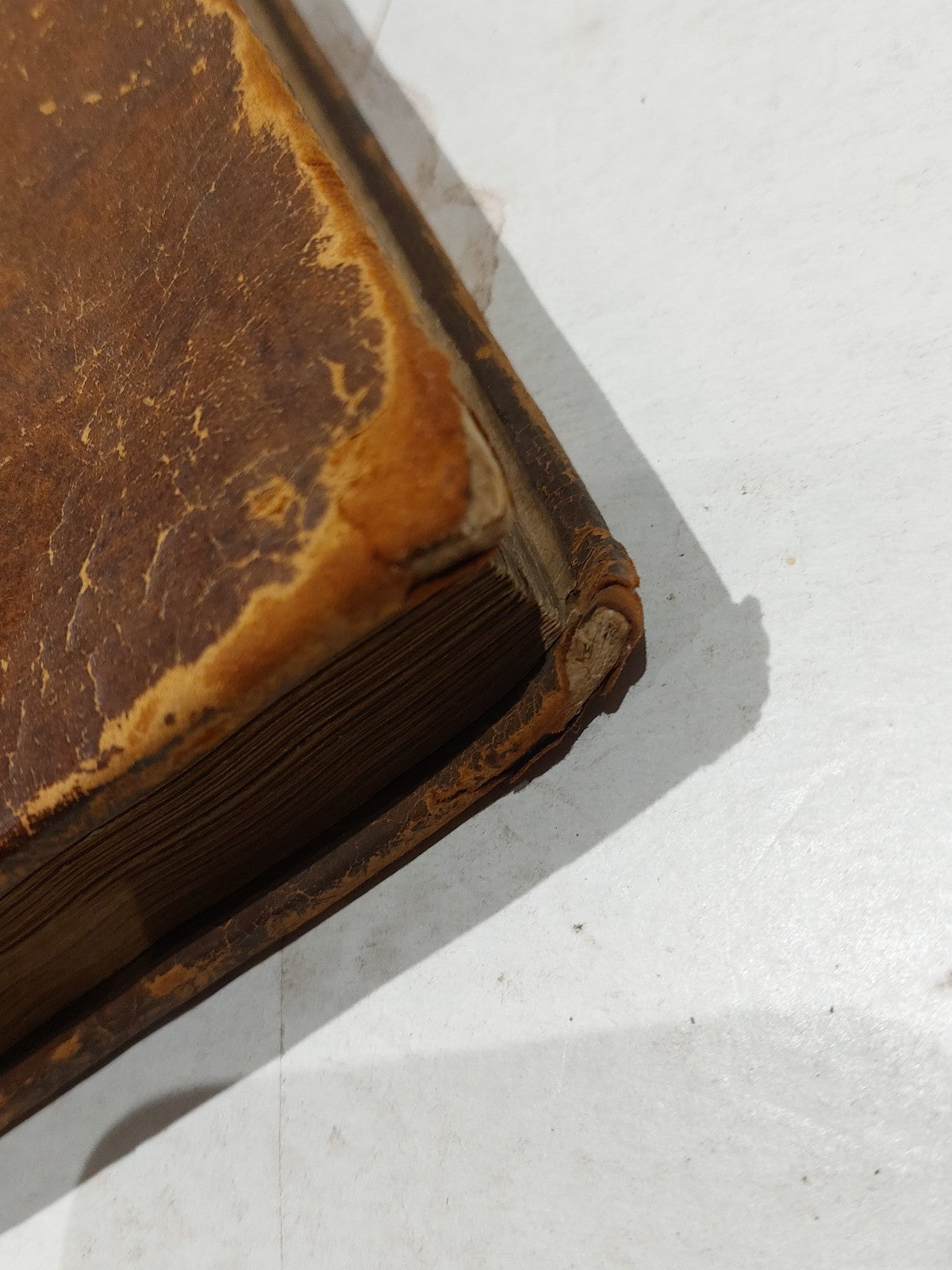 Lives & Characters Of The Officers Of The Crown [Vol.1] 1726, By G. Crawfurd Hb 5