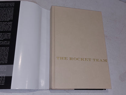 The Rocket Team, Ordway III & Sharpe [Apogee Books] (2003) Hb Book2