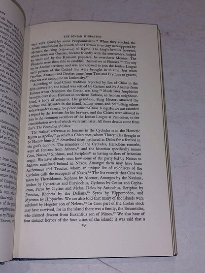 The early ionians by G. L. Huxley 1st HB FABER & FABER 19665