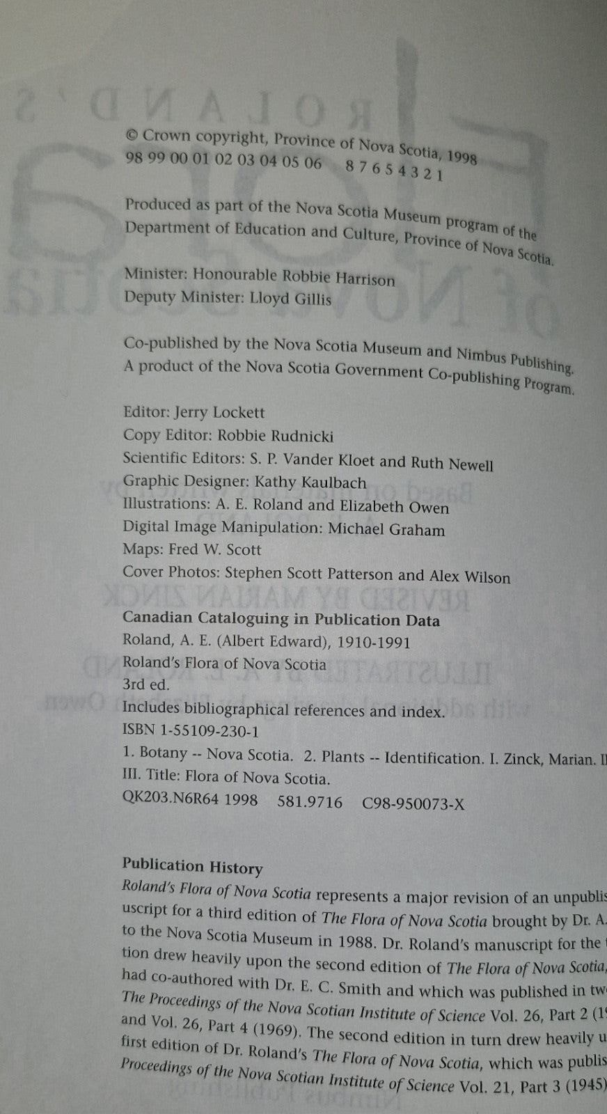 Roland's Flora of Nova Scotia Volume 1 & 2 by Marian Zinck Pb Book6