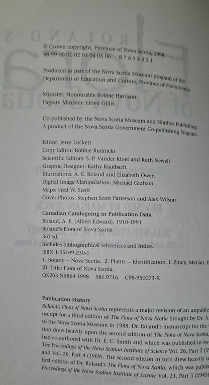 Roland's Flora of Nova Scotia Volume 1 & 2 by Marian Zinck Pb Book6