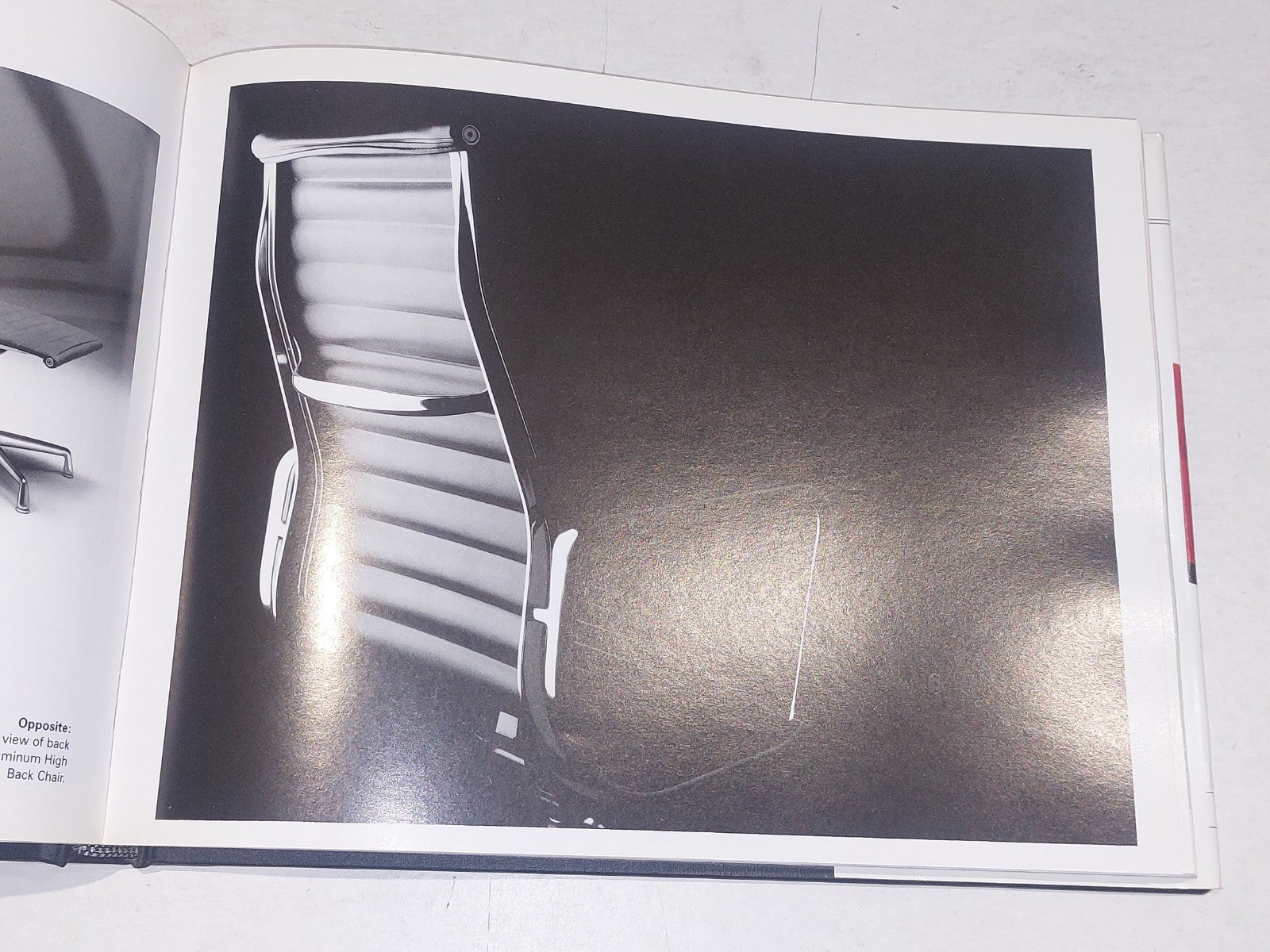 Classic Herman Miller by Piña, Leslie (1998) Hb Book3