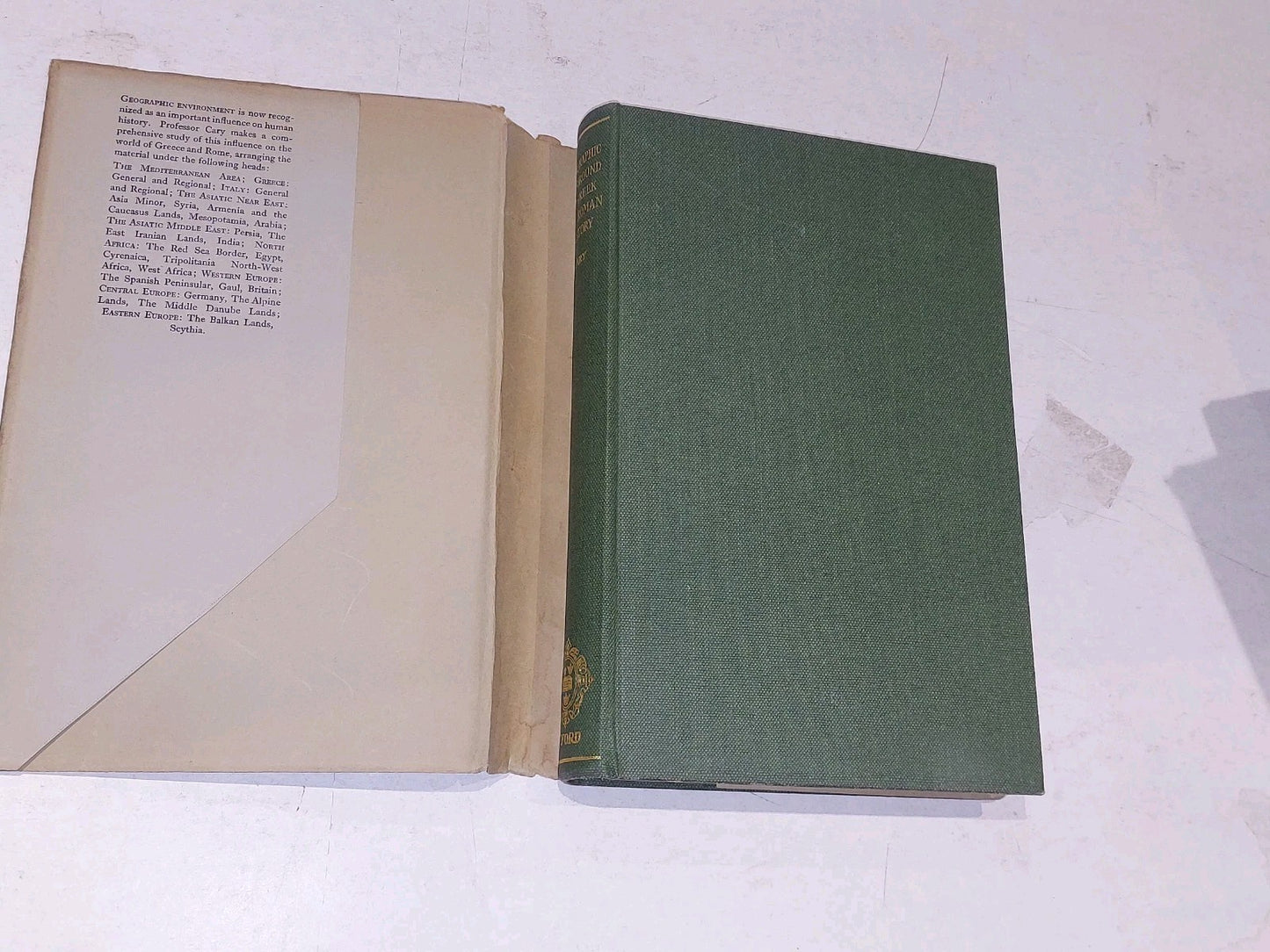 The Geographic Background of Greek and Roman History - M. Cary  1949 Oxford. DJ 2