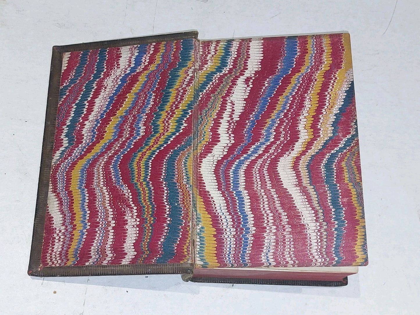 Thomas Ingoldsby, The Ingoldsby Legends. 1858 Leather Bound, Richard Bentley.3